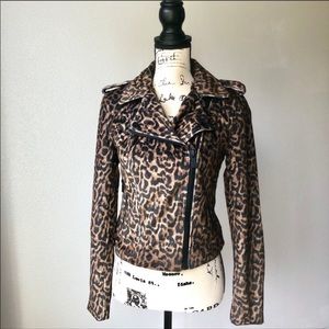 Romeo & Juliet Couture NWT Moto Jacket Leopard Animal Print